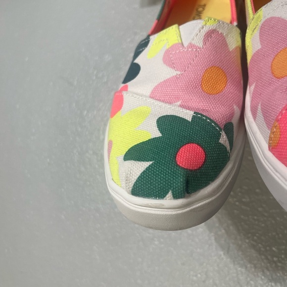 TOMS Alpargata Cupsole Slip On shoes Egret Retro floral 1 Size 6.5 - Picture 3 of 9